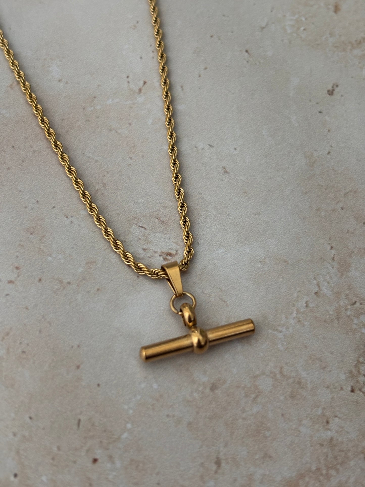 Rope Chain T-Bar Necklace