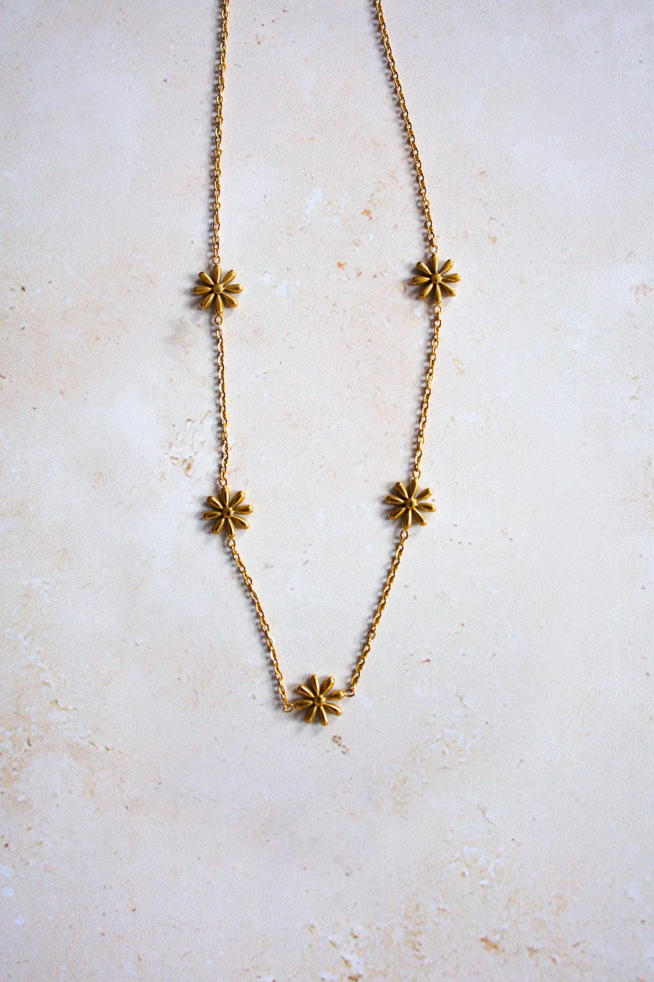 18K Gold Plated Daisy Chain Necklace, Waterproof Floral Jewelry