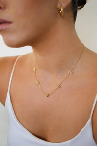 18K Gold Plated Daisy Chain Necklace, Waterproof Floral Jewelry