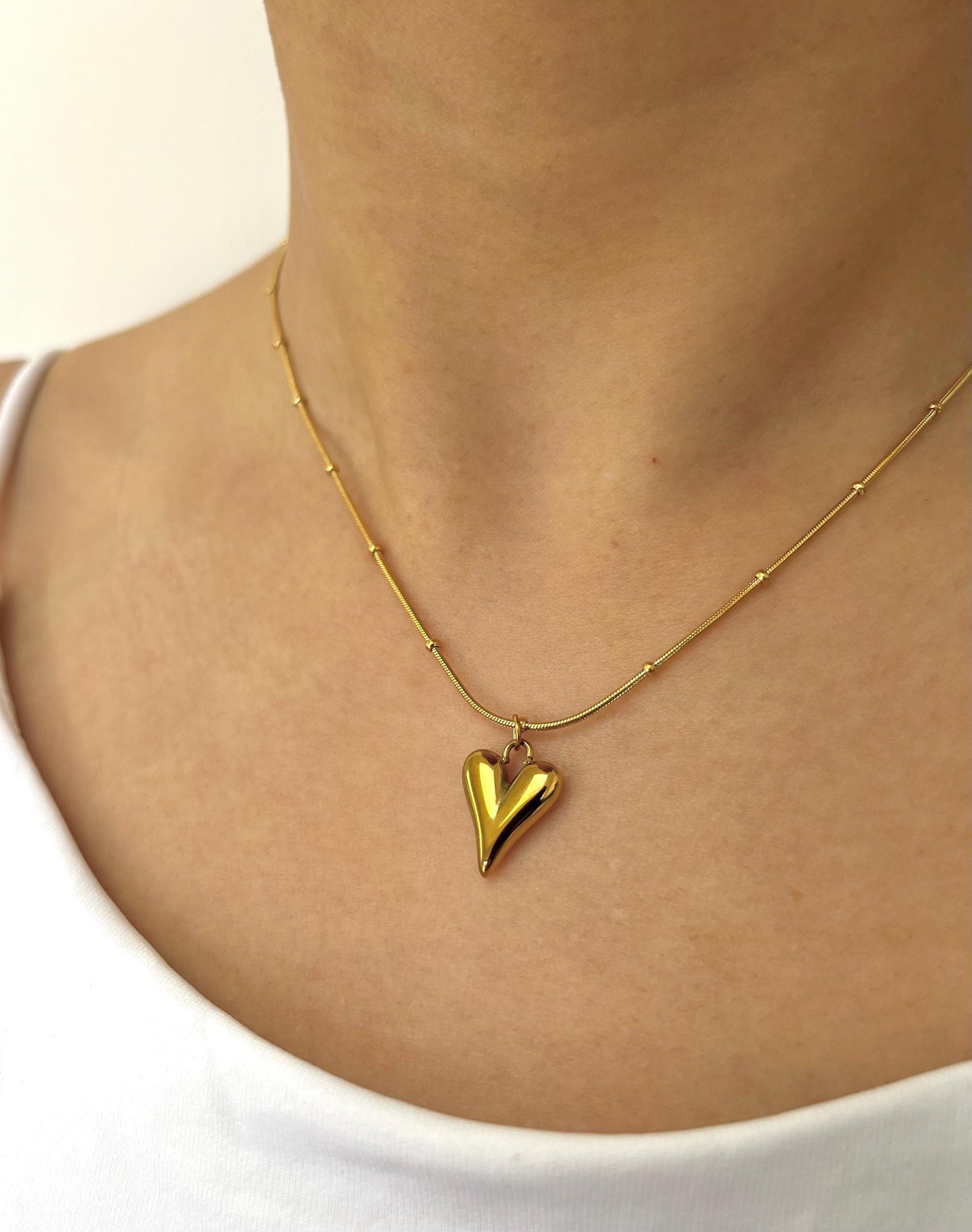 Dainty Gold Heart Necklace - 18k Gold Plated Stainless Steel