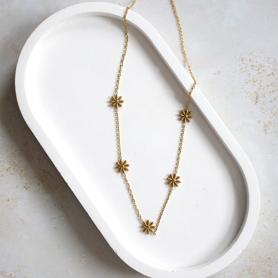 18K Gold Plated Daisy Chain Necklace, Waterproof Floral Jewelry