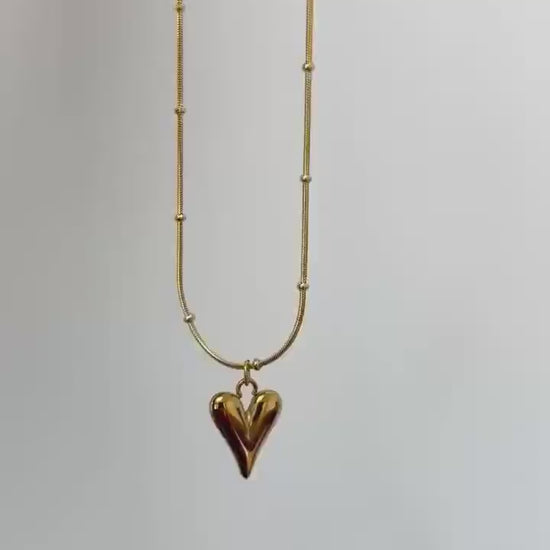 Dainty Gold Heart Necklace - 18k Gold Plated Stainless Steel